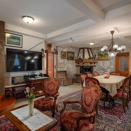 Villa Grabovica 빌라 Grabovica